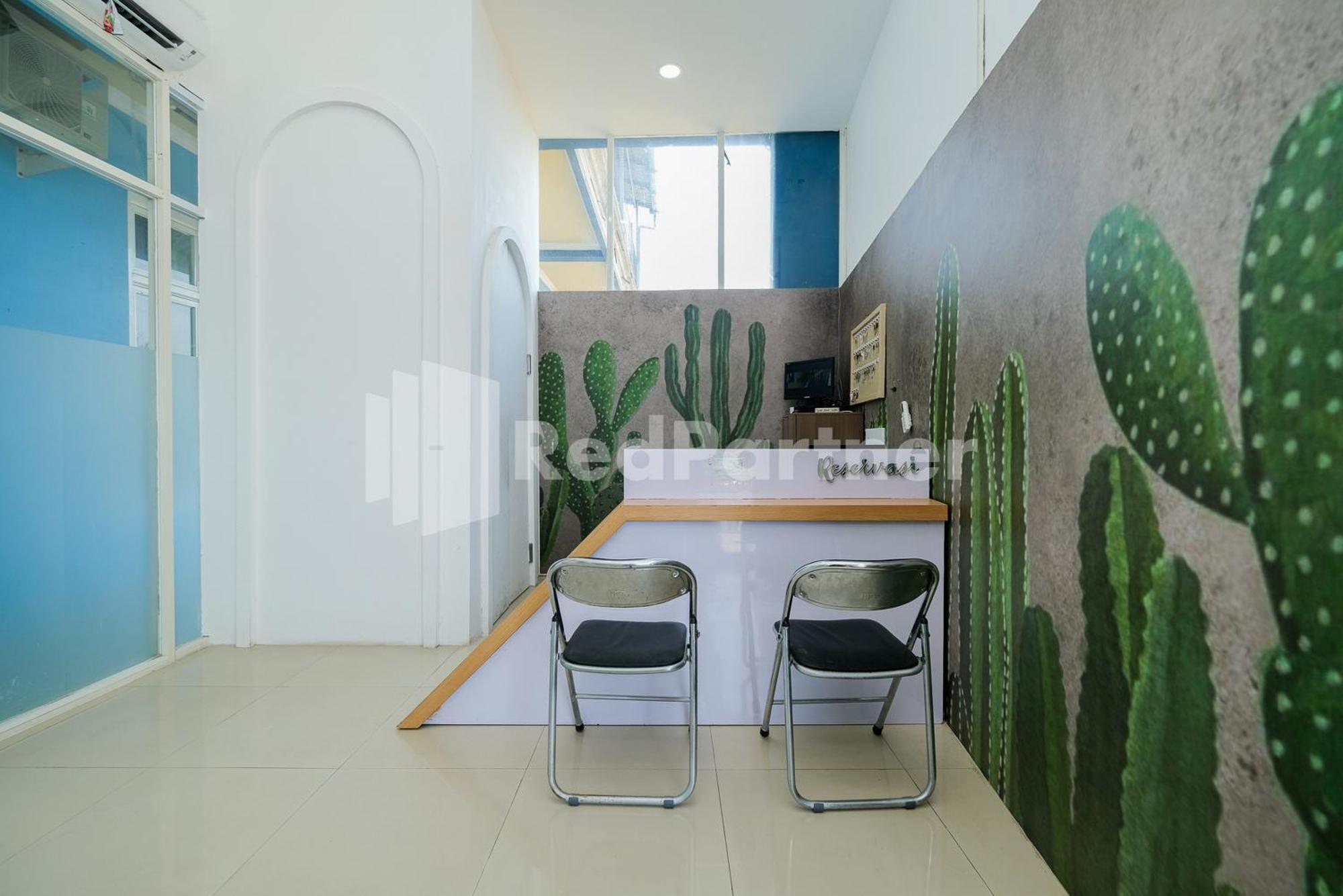 Grand Kencana Guesthouse Syariah Near Wisata Bahari Lamongan Paciran Luaran gambar